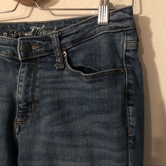 Universal Thread medium wash long jeggings - Picture 5 of 13